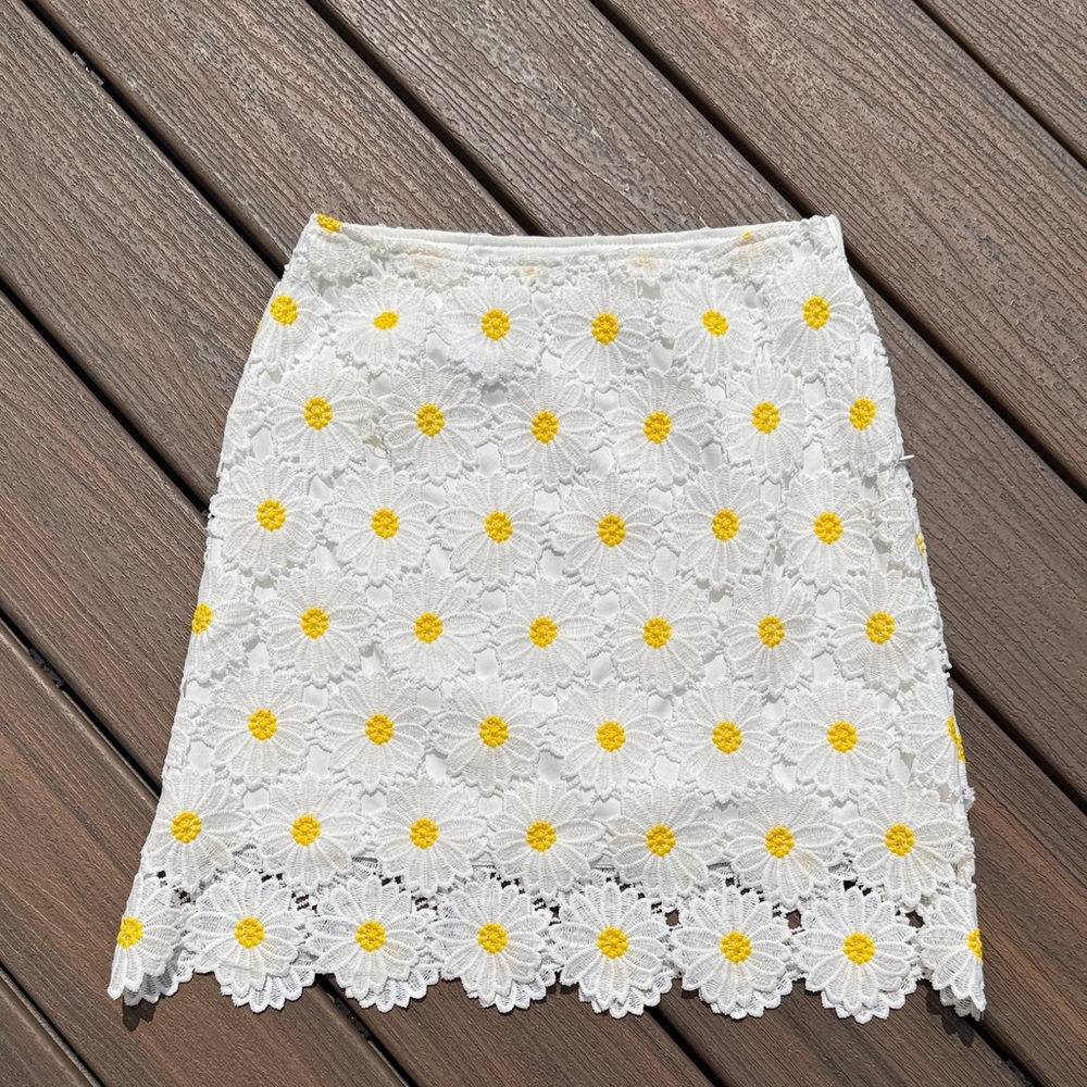 Miami White and Yellow Floral Lace Pencil Skirt